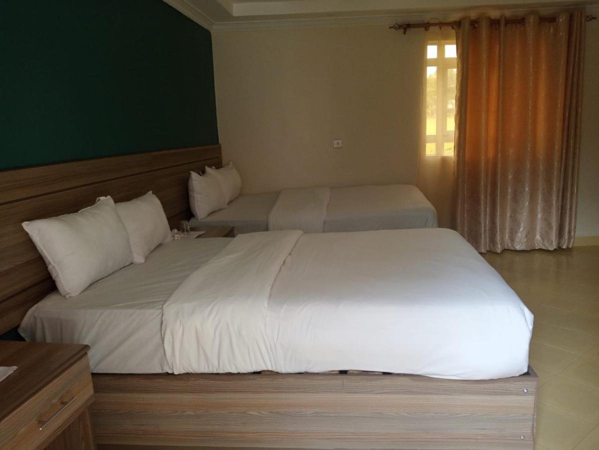 Brooks Lodge Nakuru Exteriör bild