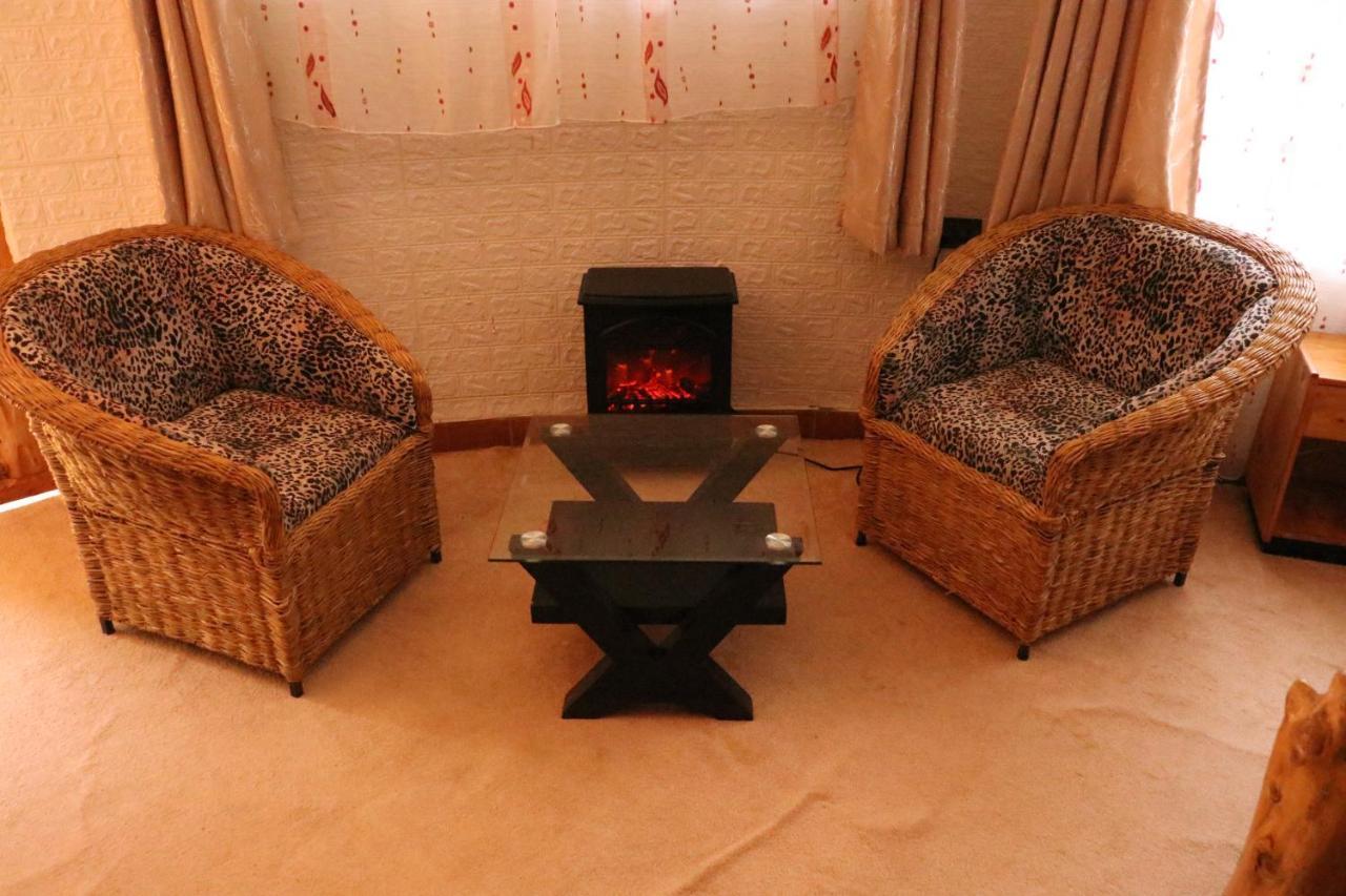 Brooks Lodge Nakuru Exteriör bild