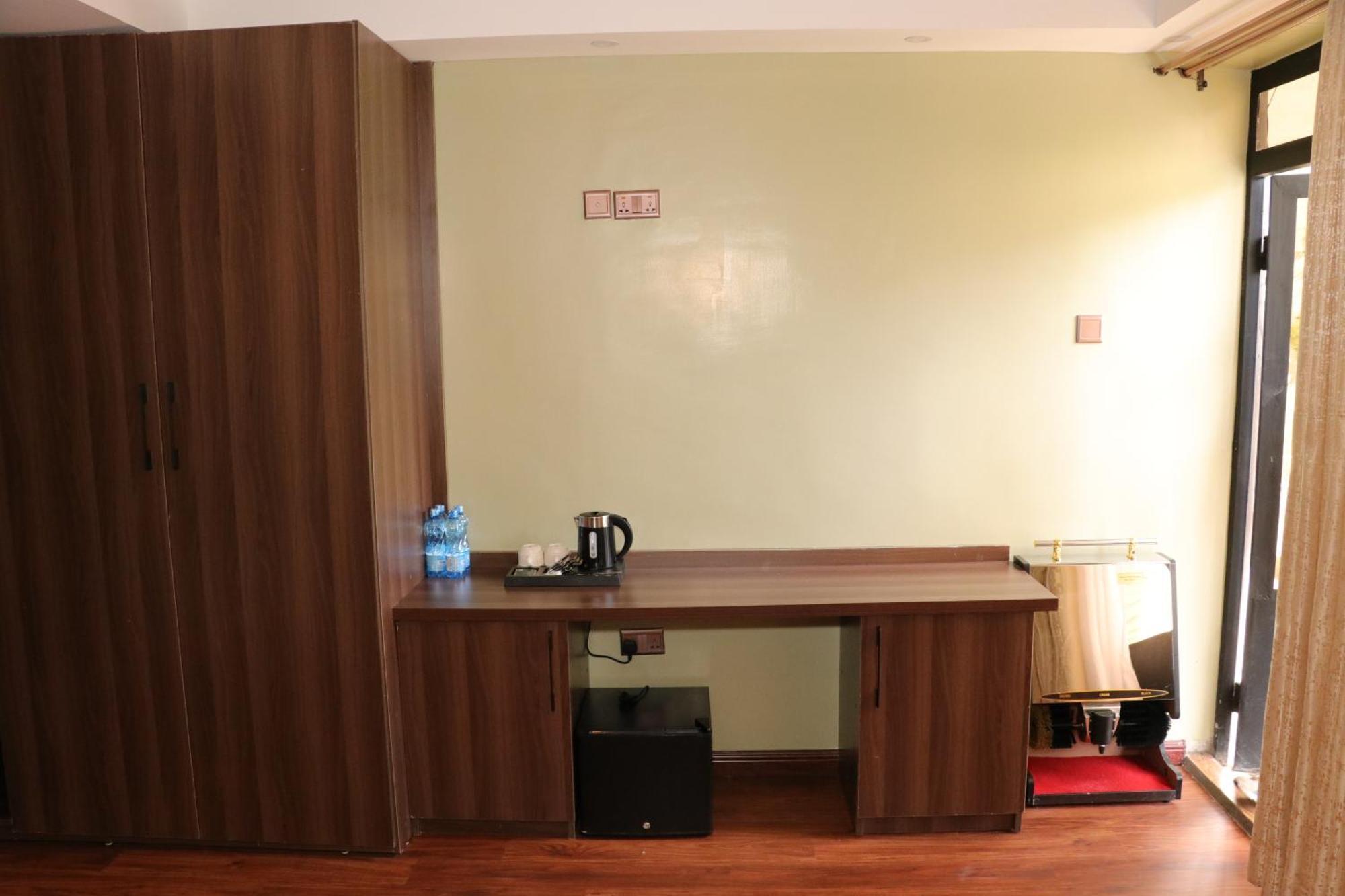 Brooks Lodge Nakuru Exteriör bild